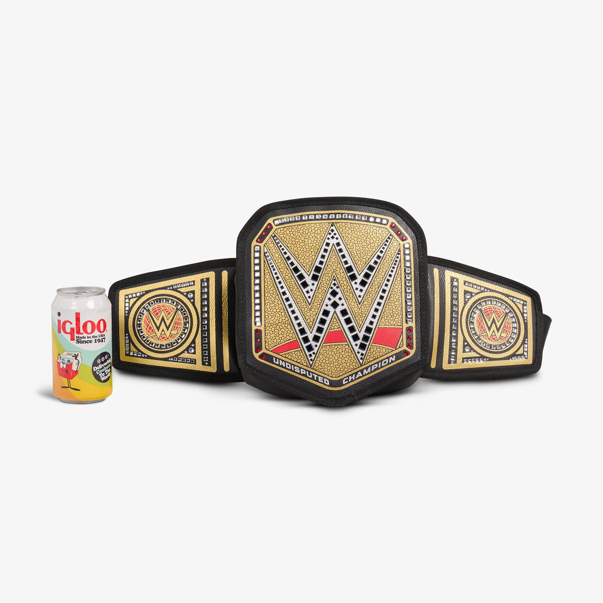 undisputed-wwe-championship-fanny-pack-j8 00027856-P.jpg