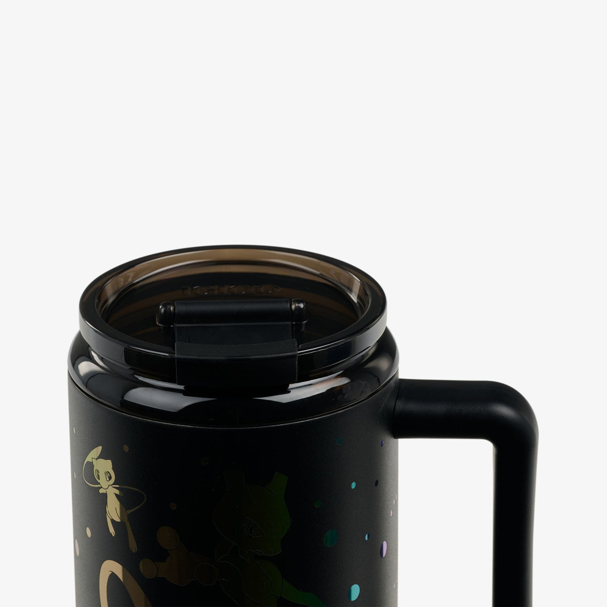 pokemon-mew-and-mewtwo-32-oz-travel-mug-v4 00027995-L.jpg