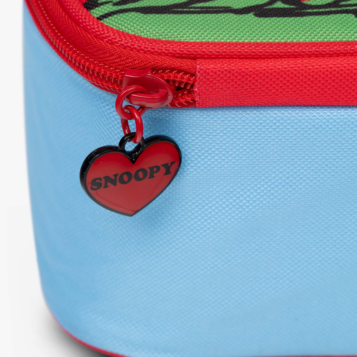 snoopy-s-doghouse-horizontal-lunch-cooler-bag-u8 00028034-Z.jpg