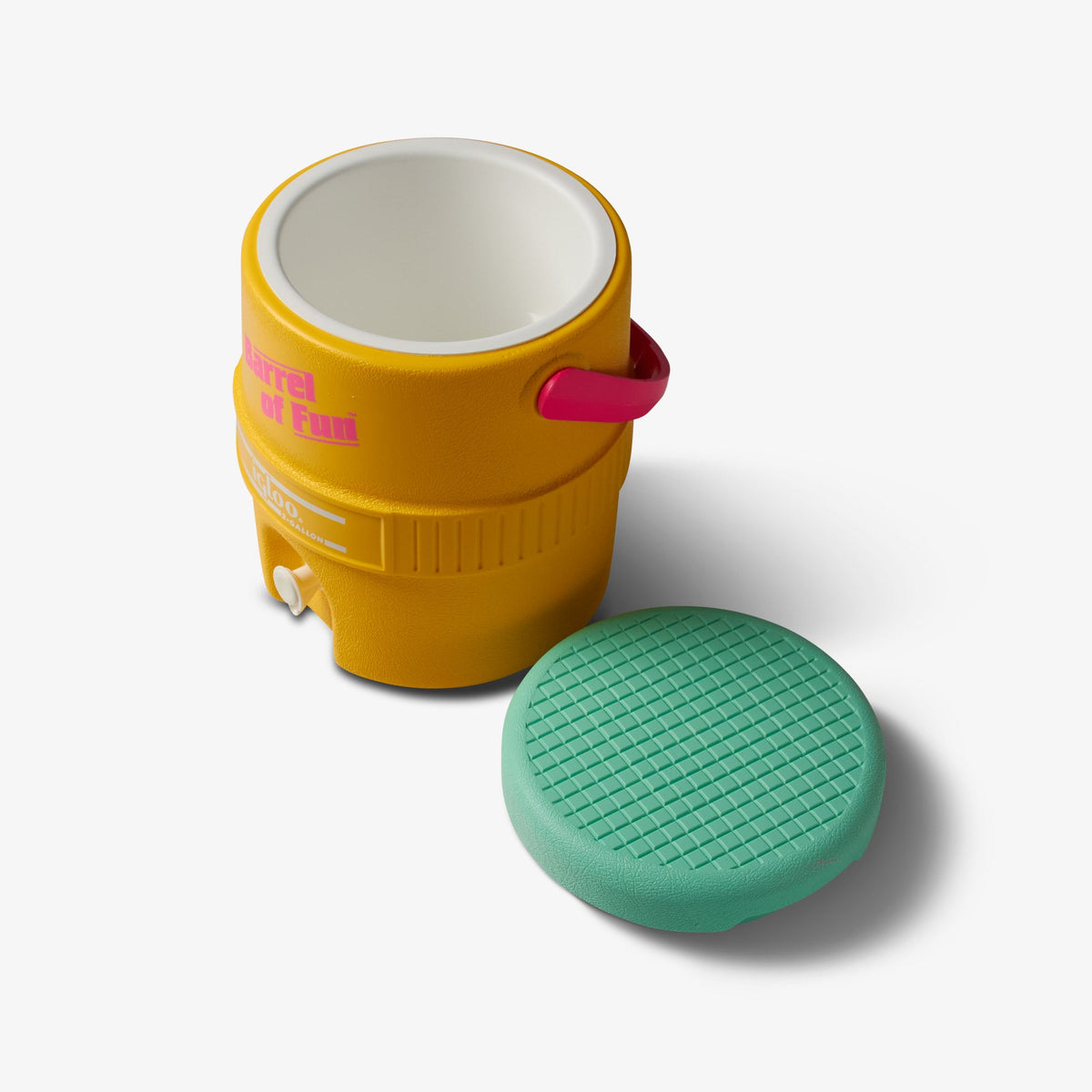 retro-barrel-of-fun-2-gallon-jug-x8 00031416_3.jpg