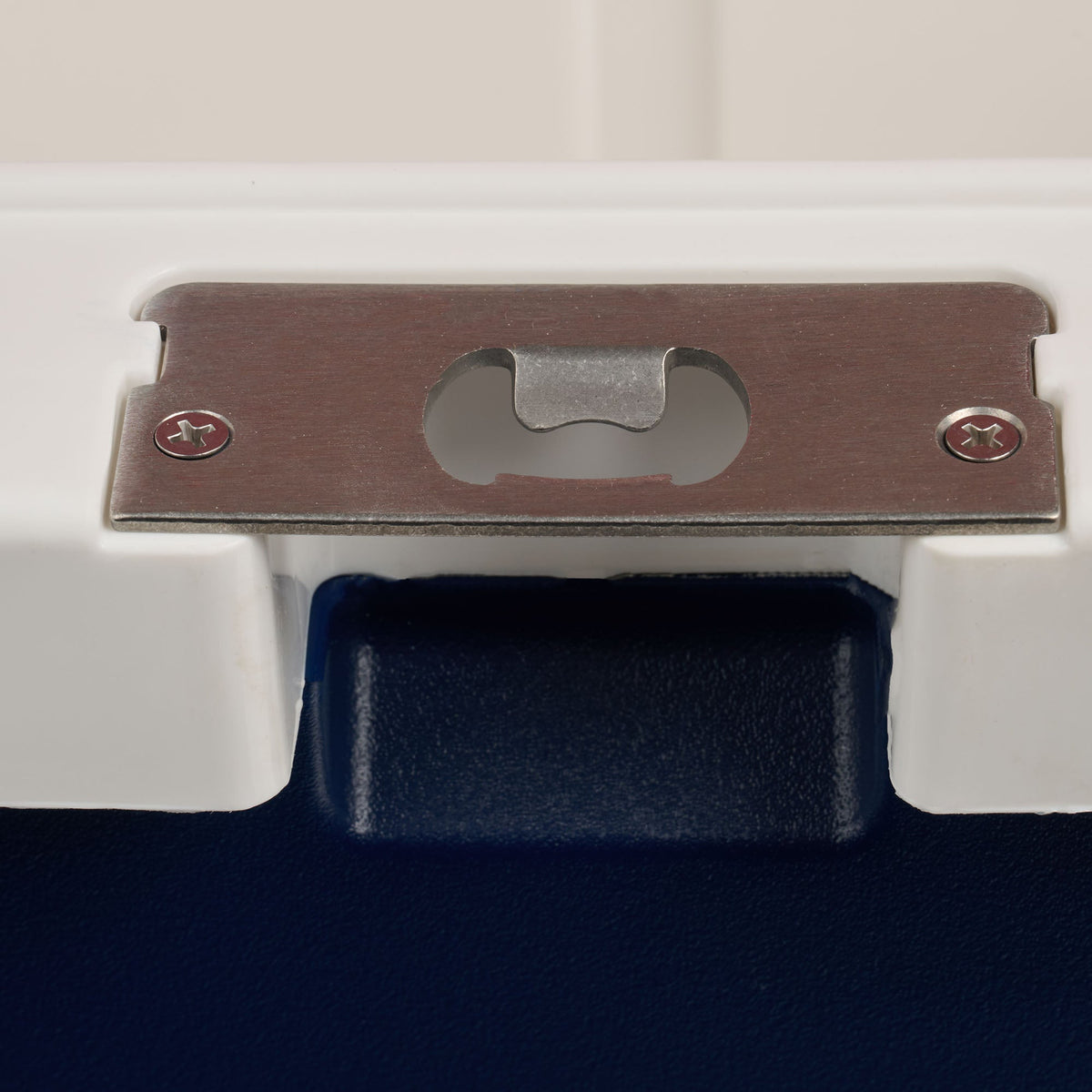 trailmate-25-qt-cooler-s7 00033130-BO.jpg