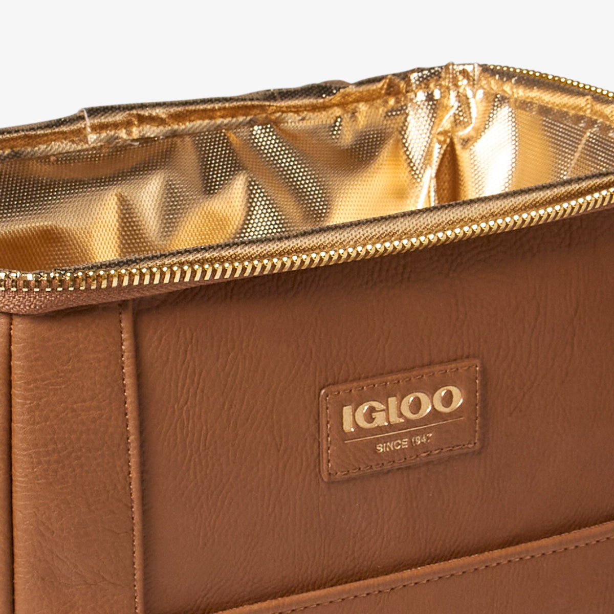 igloo-luxe-mini-convertible-backpack-t9 00066043_D2.jpg