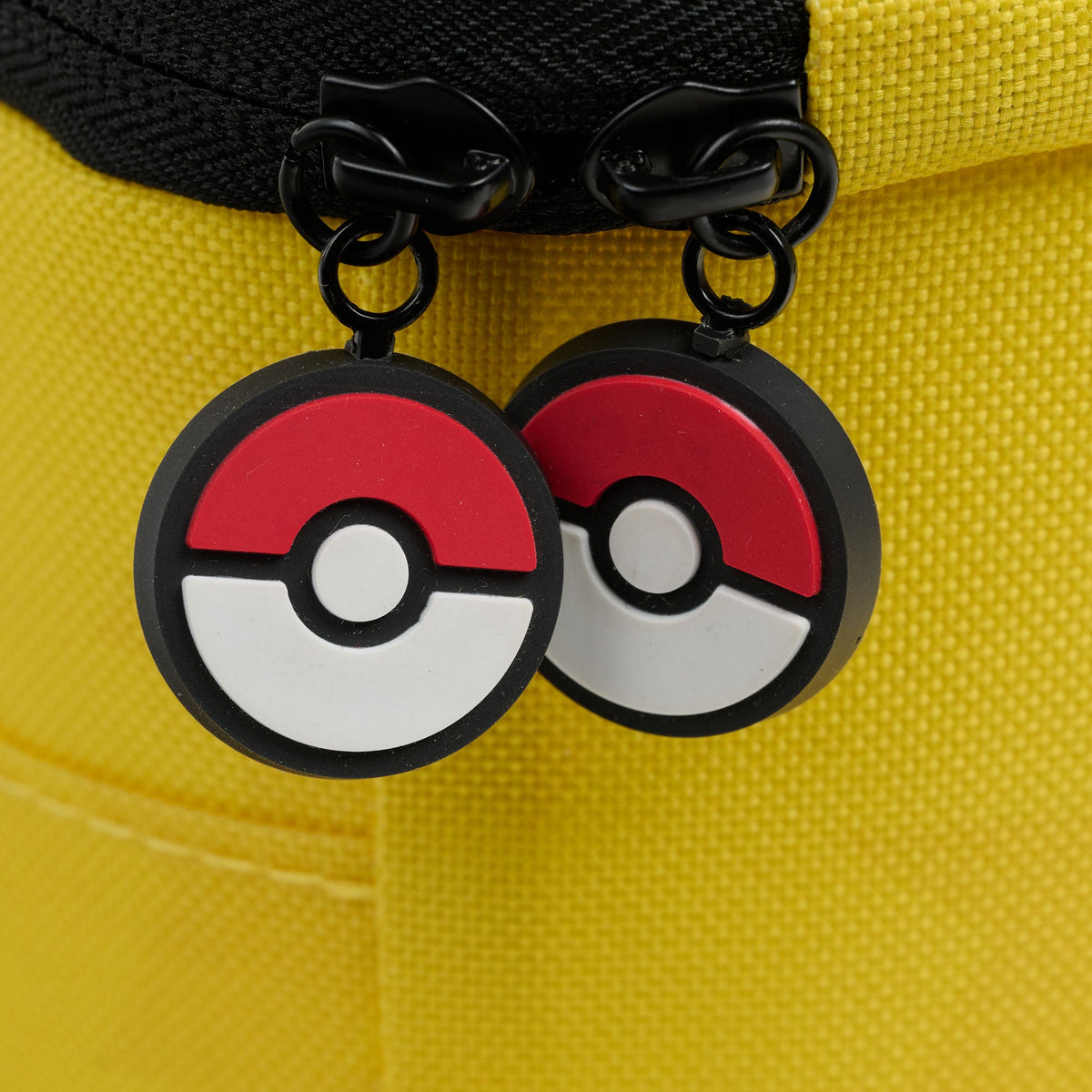 pokemon-pikachu-square-lunch-cooler-bag-g3 00066645-Z.jpg