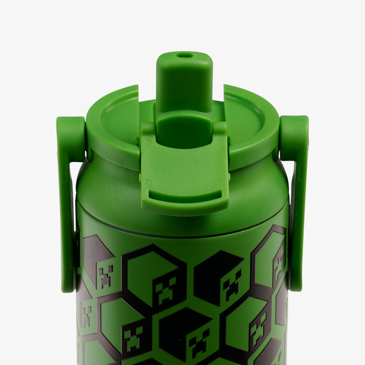 minecraft-creeper-glow-in-the-dark-20-oz-bottle-p3 00071605-L2.jpg