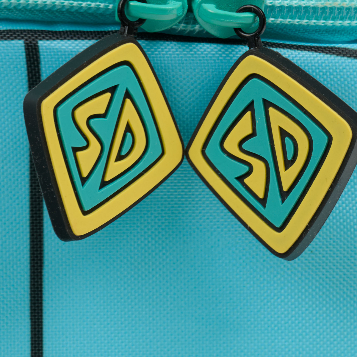 scooby-doo-mystery-machinetm-cooler-bag-h7 download.png